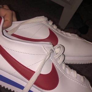 Nike Cortez Classic Leather Woman’s Shoes